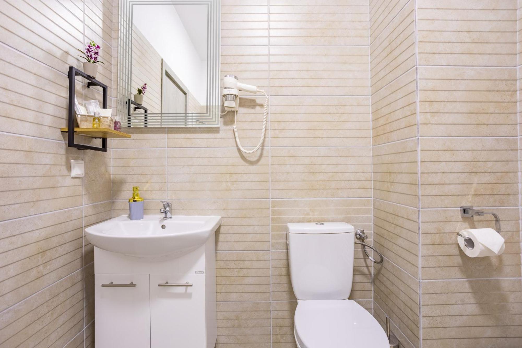 Exclusive Elite 31 * Bucureşti